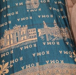 RUYISA ROMA LOGO SCARVES. 30% LANA.70%VISCOSA.SZ:: 74"L 28"W MULTICOLORS.